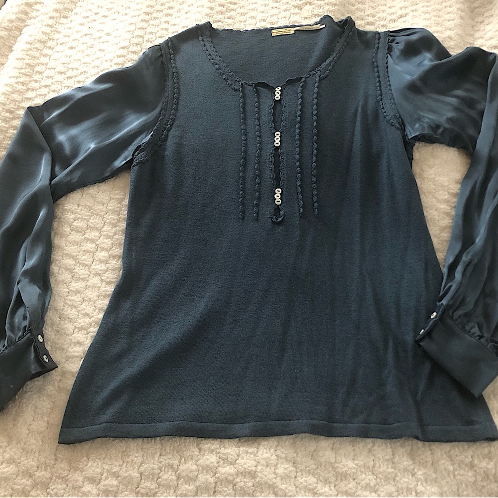 Max Studio Teal Silk and Wool blend Sweater with silk sleeves size L